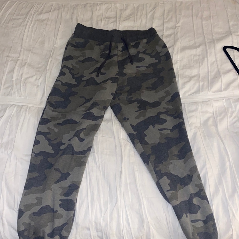 Camo sweatpants